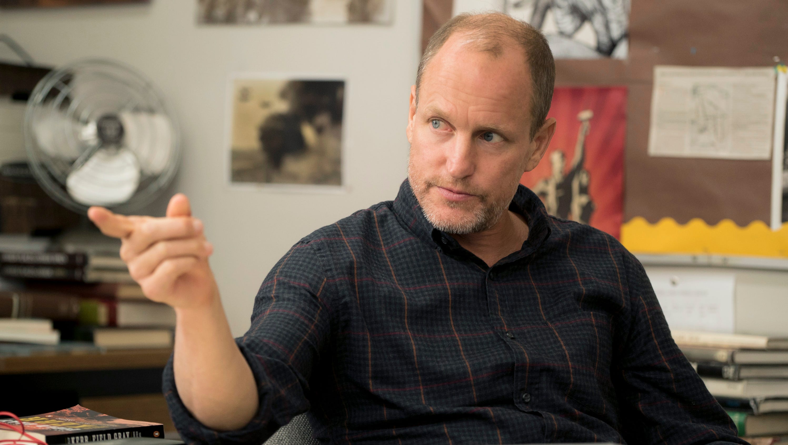 Woody Harrelson Sits And Delivers As A Bad Teacher In Edge