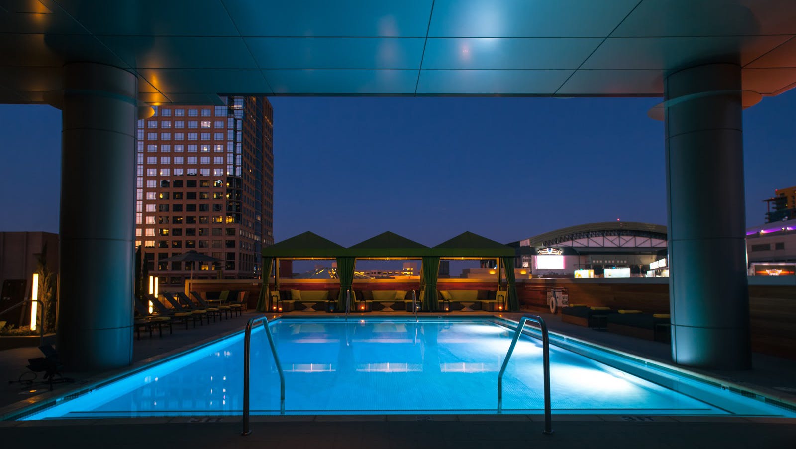 Make a splash at these 5 Phoenixarea pool parties