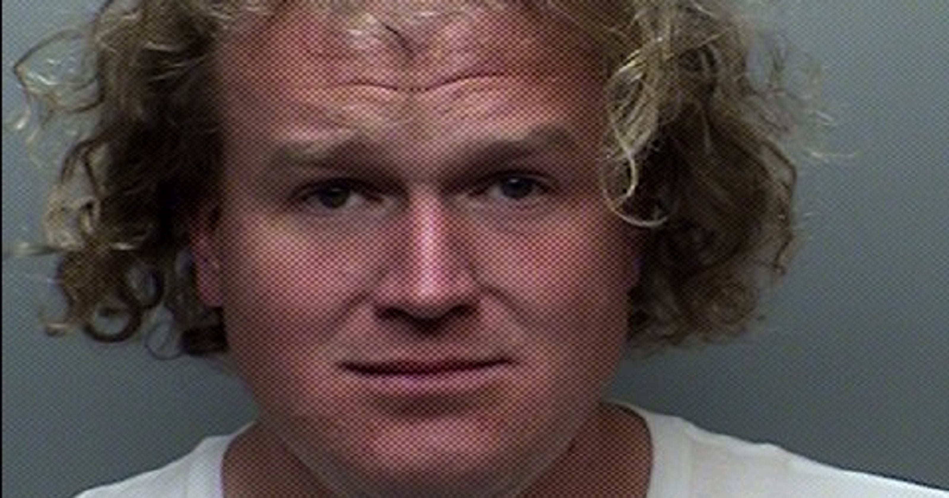 Officer justified in shooting at swordwielding man