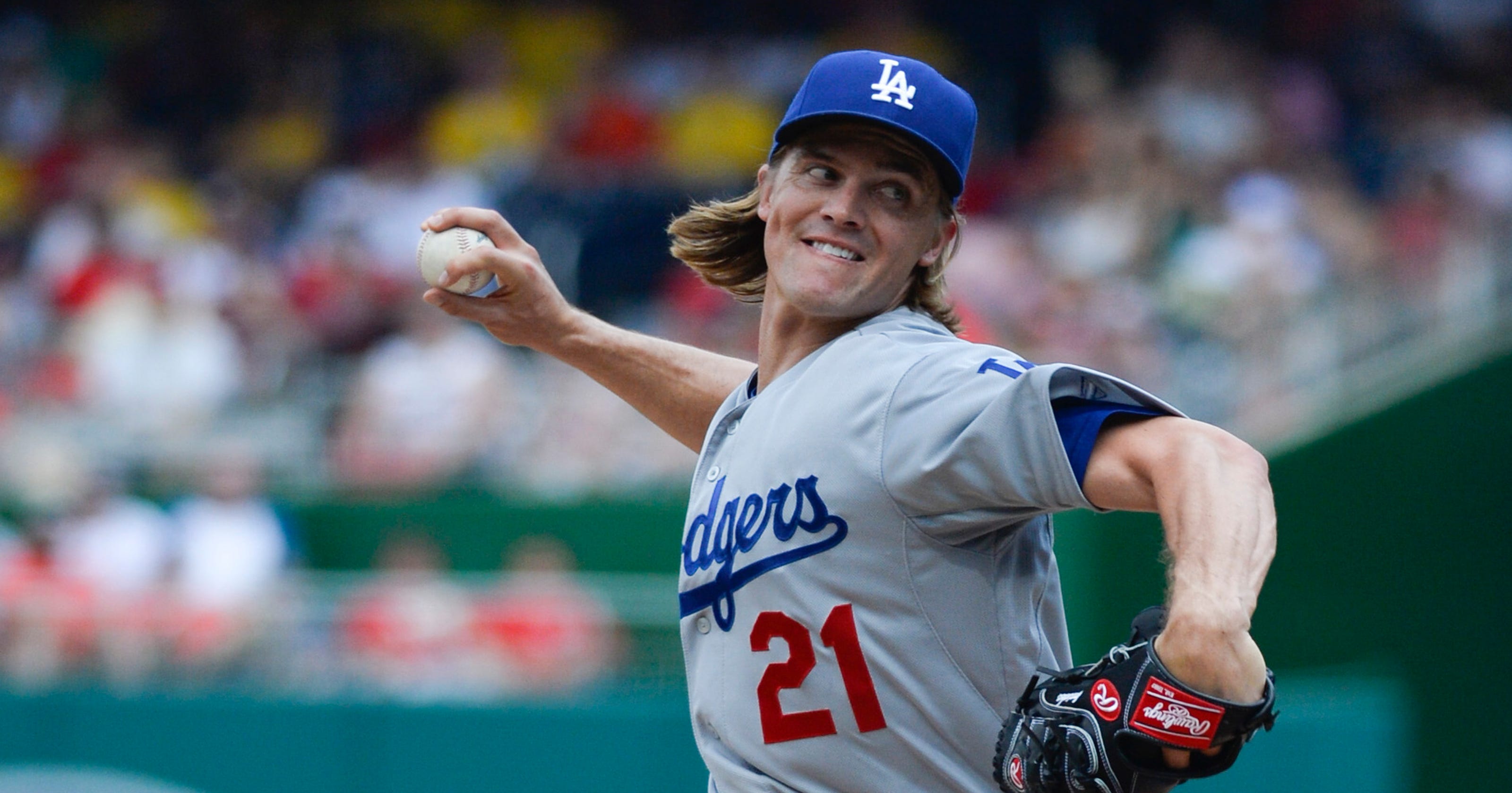 Dodgers' Zack Greinke runs scoreless streak to 43 2/3 innings