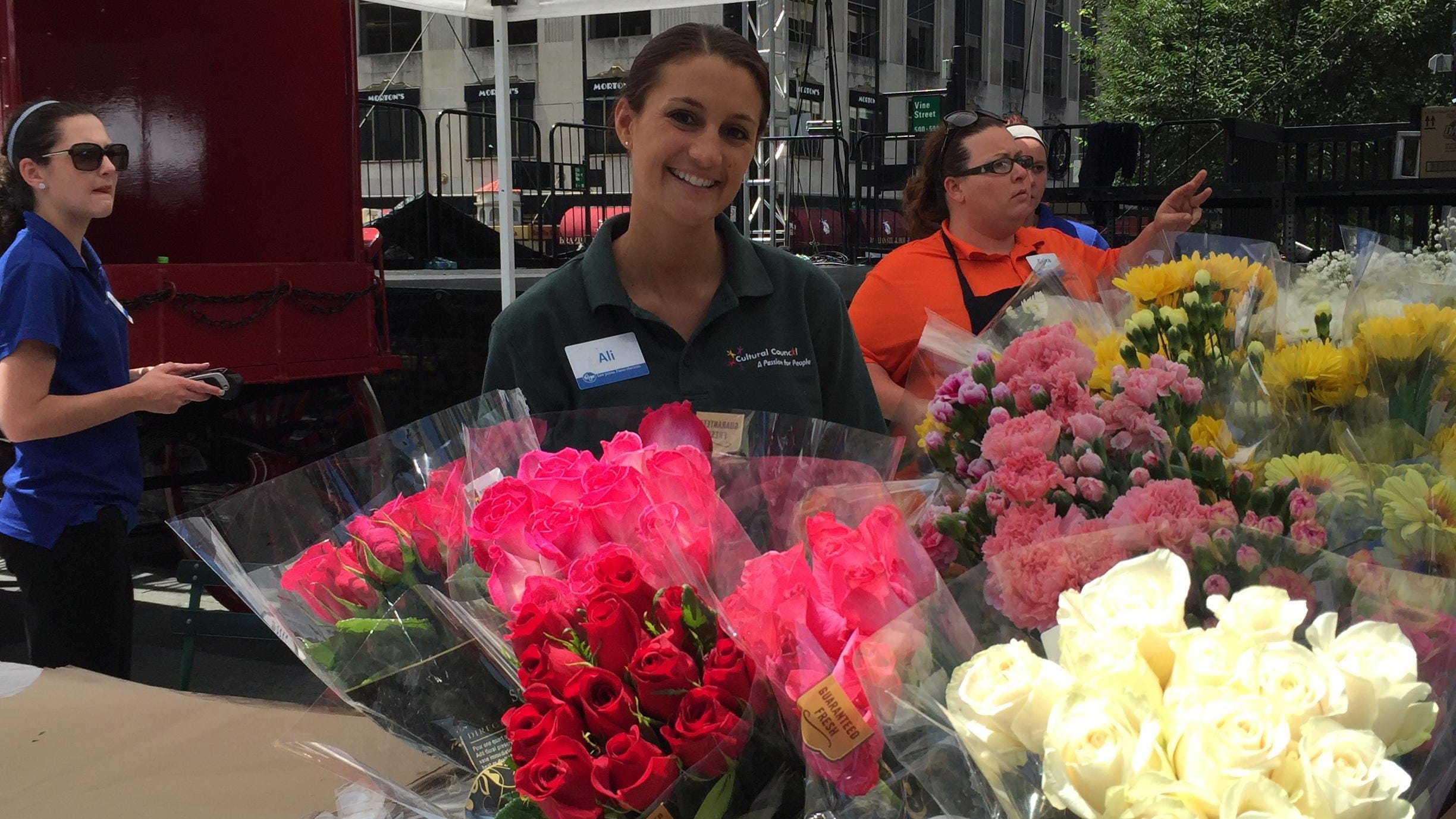 Kroger revives flower sales at Fountain Square