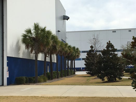 The Palmetto trees around the assembly line give Boeing's