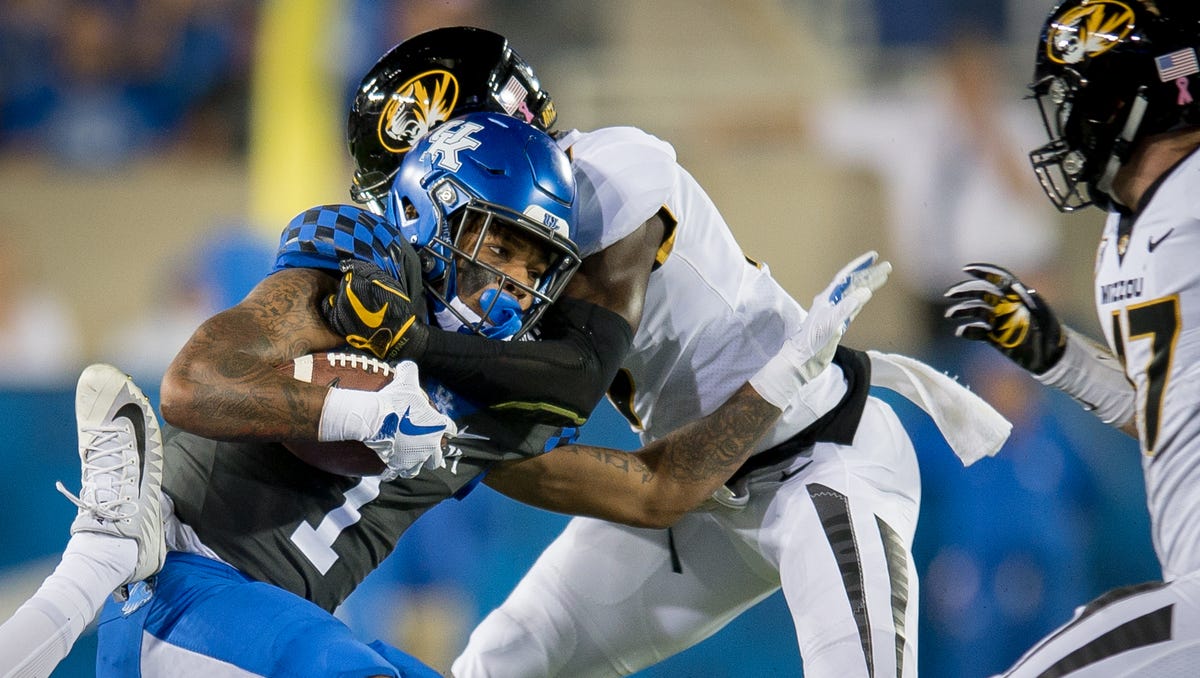 Kentucky football hosts Missouri for