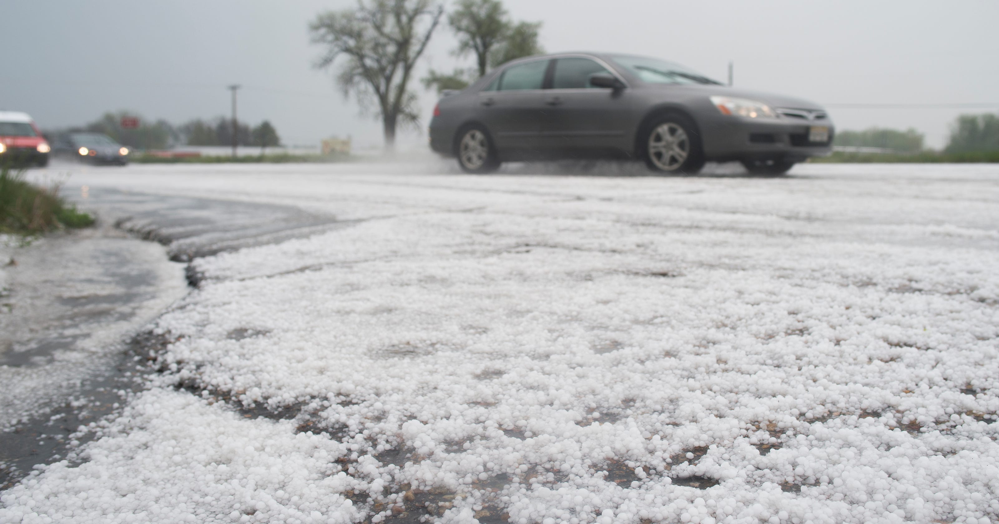 UPDATE: Hail pounds Fort Collins; tornado warnings for Weld County3200 x 1680
