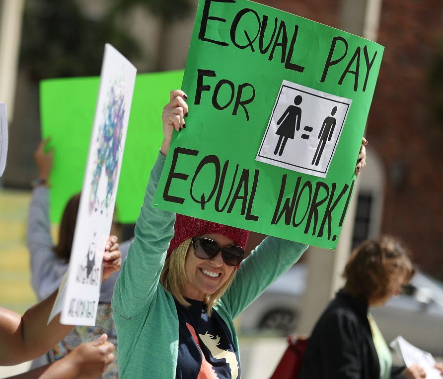 Protesters in Fort Lauderdale on March 17, 2017.