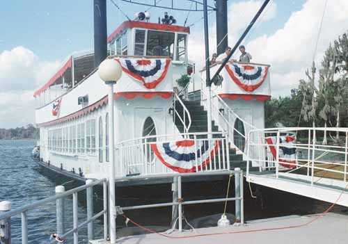 Cypress Gardens' paddle-wheel boat Southern Breeze, a replica of a 19th century paddle-wheel boat, sits on the dock at the attraction. The boat is expected to begin running next week, with full service offered in time for a special promotion Valentine's Day weekend.