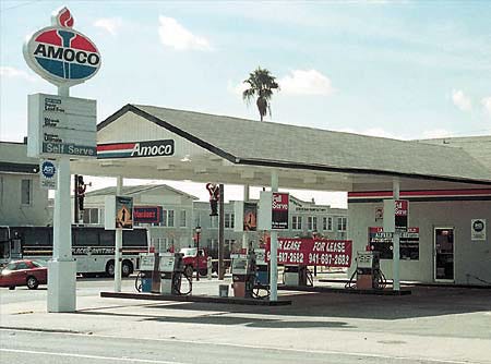 The Amoco gasoline station on U.S. 17-92 in Lake Alfred is now for lease.