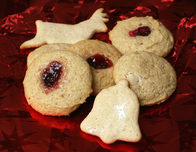 ** FOR USE WITH AP WEEKLY FEATURES ** These Rich Sour Cream Cookies, inspired from an old Shaker recipe, start from the same dough. From there they then can be made as a drop cookie with a cranberry or dollop of jam in the center or chilled then cut with a cookie cutter. (AP Photo/Larry Crowe)
