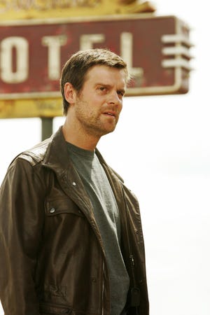 Peter Krause stars in the Sci-Fi Channel thriller, "The Lost Room."