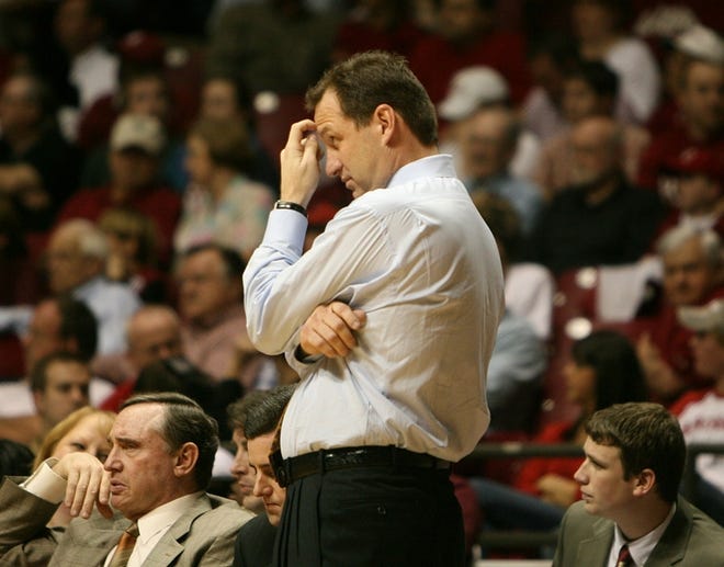 Alabama basketball coach Mark Gottfried watches the final minutes of the first half of play against Ole Miss last week. Alabama faces Mississippi State today in Starkville, Miss., in search of a share of the SEC West Division crown.