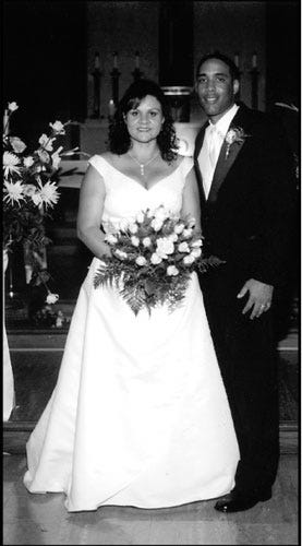 Michele Ann Merriott married Damian Jeremy Thomas on Oct. 22, 2006.