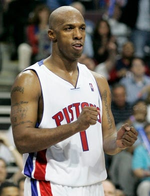 Chauncey Billups has been on a tear during Detroit's 2-0 start against Orlando.