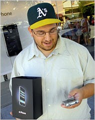 David Flashner bought two iPhones last Friday planning to keep one and sell one, but no one wanted to buy, so he returned the extra one.