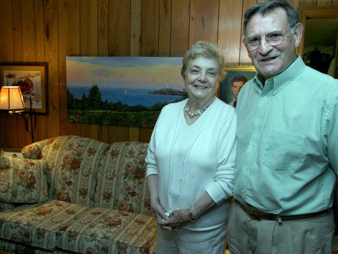 Jim and Gigi Casella of Northborough will be co-grand marshals in the Sept. 15th 2007 Applefest parade.