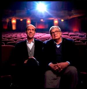 The site will show clips of reviews by film critics Roger Ebert, Gene Siskel and Richard Roeper.