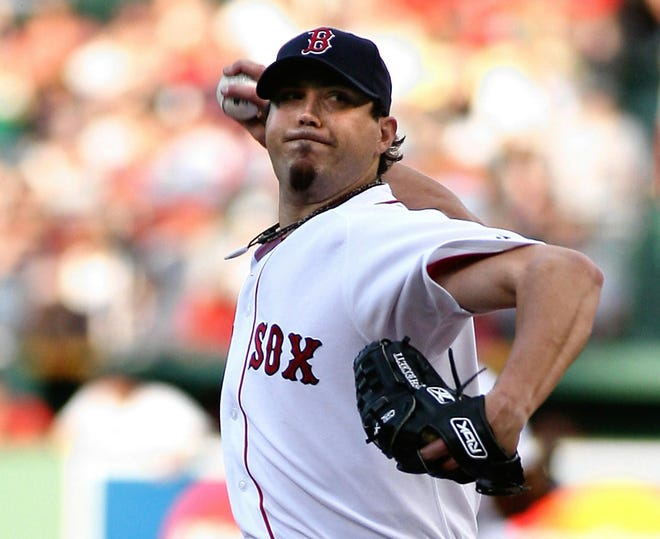 Josh Beckett and the Red Sox hope to effectively put an end to the A.L. East race this week in the Bronx.