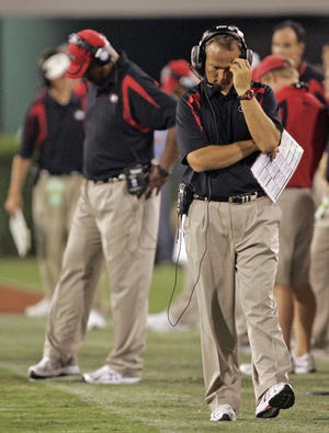 Georgia coach Mark Richt paces on the sideline during the fourth quarter Saturday.