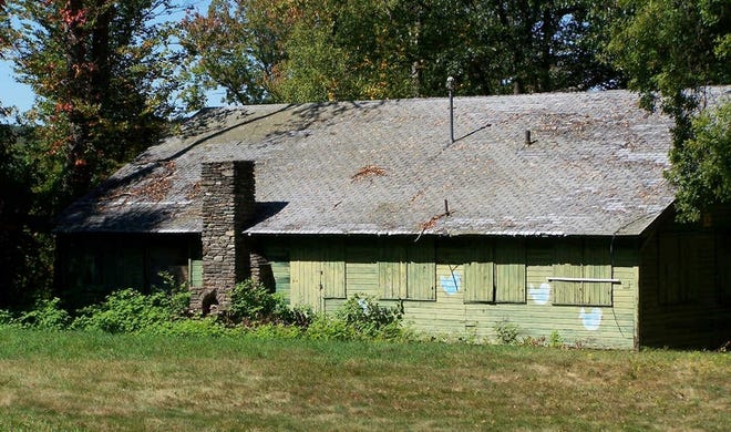One of the unused buildings at Marion’s Camp on Lake Singletary