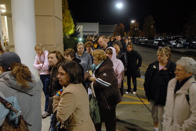 Approximately 500 shoppers enter Kohl's at 4 a. m. for Black Friday sales.