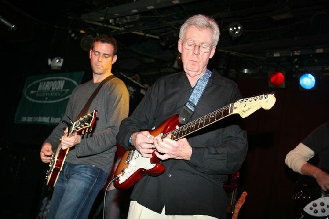 Theo Epstein and Peter Gammons will perform at a charity concert Sunday, Jan. 6. Doors open 5 p.m., show starts at 6 p.m. at the Paradise Rock Club, 967 Commonwealth Ave., Boston. Other musical performances by Dropkick Murphy’s front man Ken Casey, Dicky Barrett of Mighty Mighty Bosstones, Bronson Arroyo, Bill Janovitz of Buffalo Tom, and more. To benefit the Foundation to Be Named Later. Tickets are $40 and are available by calling 800-594–TIXX or visiting HotStoveCoolMusic.org.