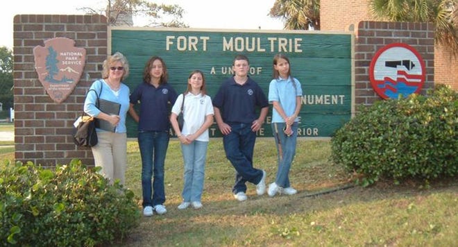 THE SIXTH GRADE of Geneva Classical Academy visits Fort Moultrie in Charleston, S.C., a fort that figures prominently in Civil War history.