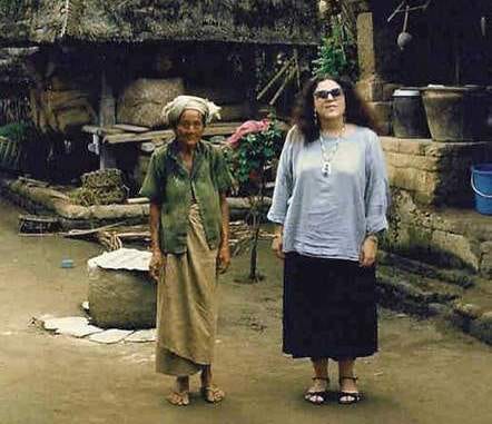 THE OBAMA FAMILY
 Stanley Ann Dunham Soetoro was photo- graphed during her time in Indonesia, from 1988 to 1992. She eventually married an Indonesian student in Hawaii, moved to Jakarta, and became an anthropologist.