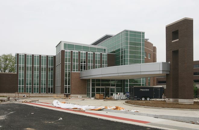 The SimmonsCooper Cancer Institute is to open July 10.