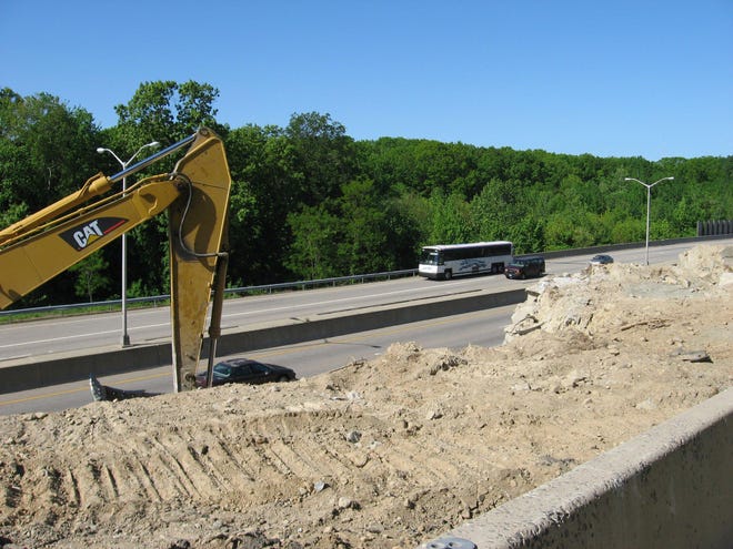 As part of Mohegan Sun’s Project Horizon expansion, access to Route 2A is being expanded. Drivers may be delayed during the blasting and clearing of debris. The roadwork is expected to be finished by mid-July.