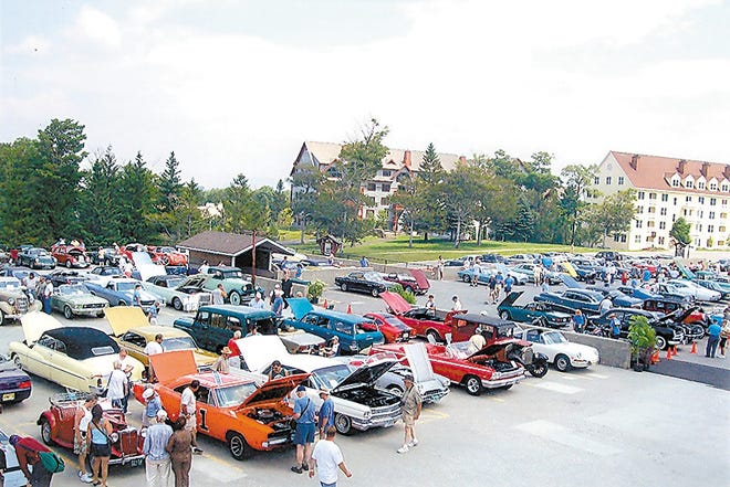 The second annual New England Concours D'Elegance presented by Hemmings Motor News was held July 18-20 at the village of Stratton Mountain Resort in Vermont.