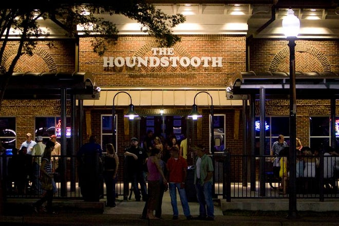 The Houndstooth in Tuscaloosa, Ala. Friday Aug. 22, 2008.