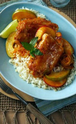 Aromatic Thai-Style Chicken With Apples.