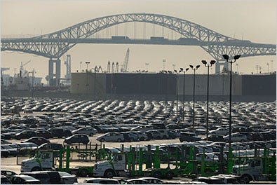 A lot at the Port of Long Beach may be used to park cars.