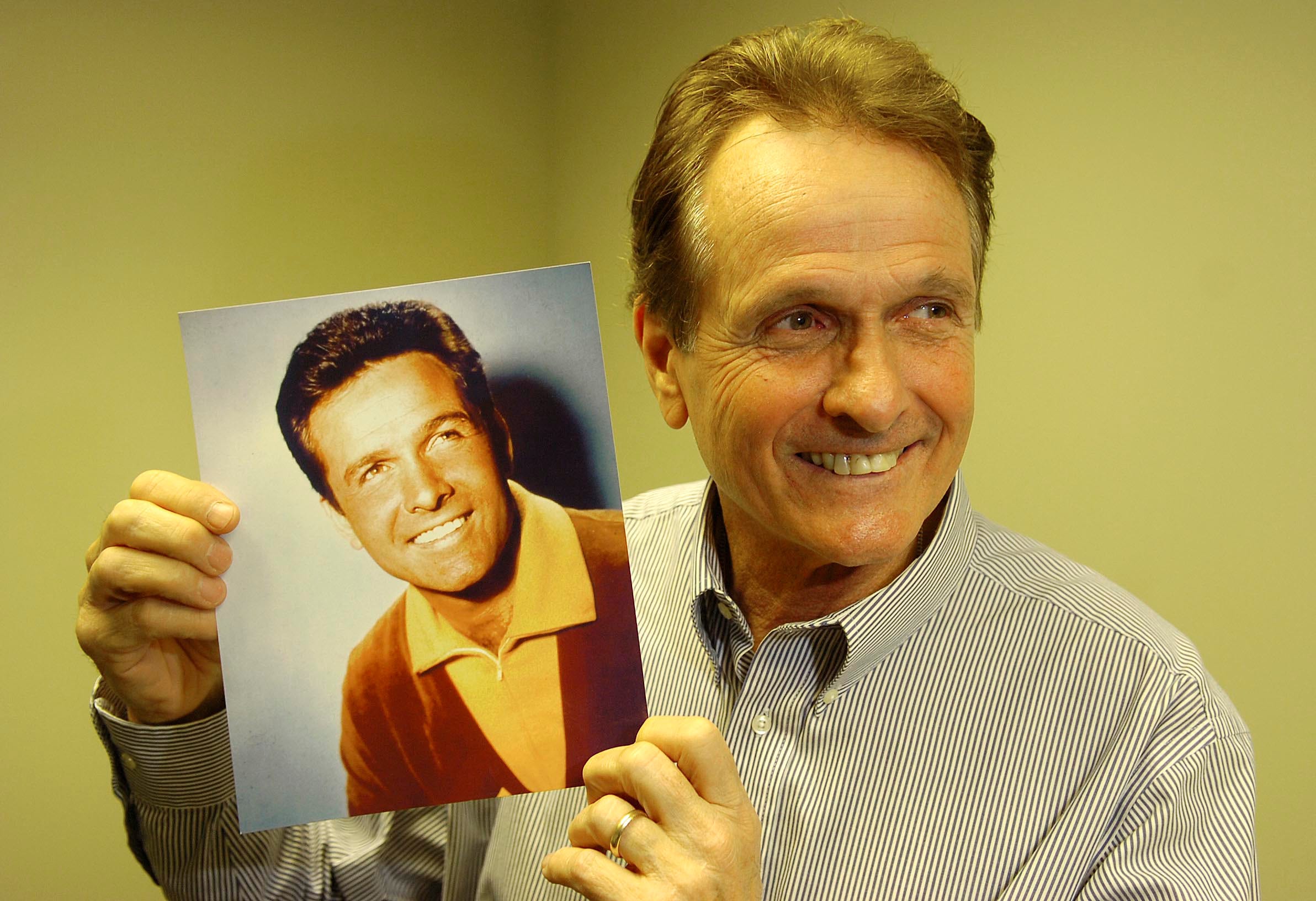 Lost in Space” star finds meaning teaching kids in Middleboro
