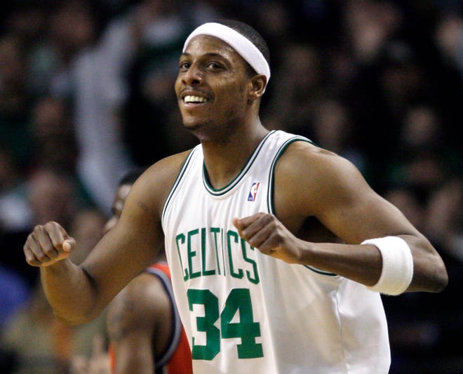 Paul Pierce reacts after hitting a 3-point jump shot during the second half of the Celtics' 118-86 victory on Wednesday night at the Garden.