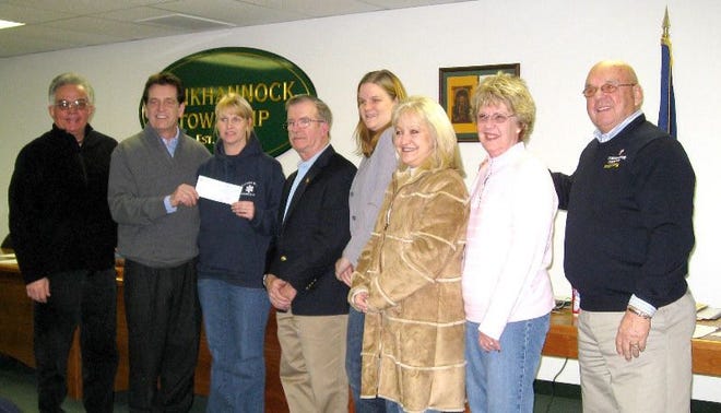 Pictured from left to right:Steve Kager,Vice-President of Rotary, Morgan Dale,President of Rotary,receiving the donation for E.M.S. ,Kathy Helwig,Ned Ramm,Treasurer of Rotary,Alicia Siglin,Rotarian,Debbie Van Noy,Rotarian, Pat Kager,Rotarian and Richard VanNoy ,Rotarian and Tunkhannock Township Supervisor.