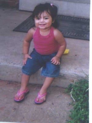 Kansas City authorities are looking for Allyson Corrales, a 4 year old, Hispanic female.