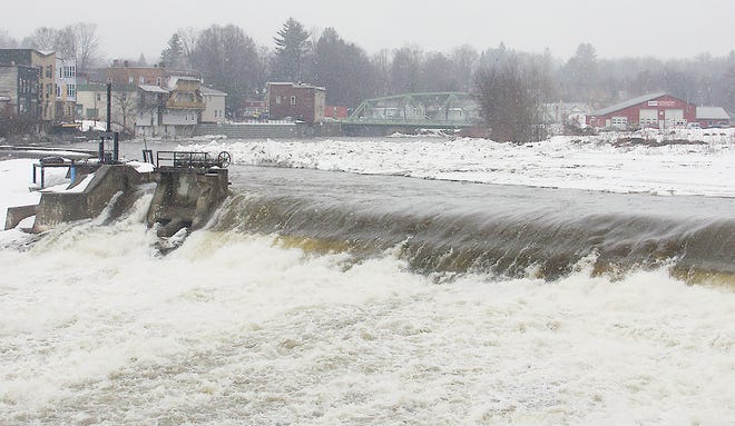RISING WATERS AND ICE JAMS ALONG THE EAST CANADA CREEK have resulted in flooding along Dolge Avenue in the village of Dolgeville. While the flow is expected to diminish today, the flood warning issued by the National Weather Service in Albany remains in effect until midnight Wednesday.