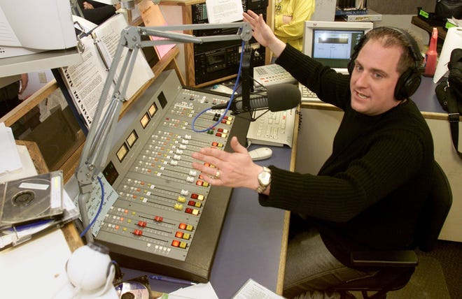 Kent “Woodman” Bonham has regained his slot as morning host at WSPK-FM. Bonham, who left the station in 2006, replaces Chris Marino.