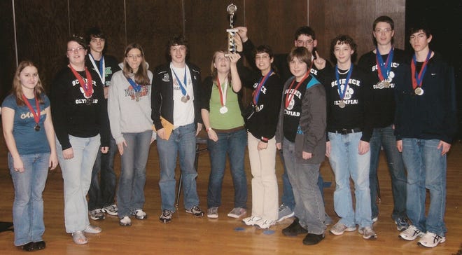 Harlem High School’s Science Olympiad students won first place at the regional competition. The students attended state competition April 25 and students received 13 medals out of 23 events. From left, Ashton Hanes, Ariel Anderson, TJ Kragenbrink, Andriana Lebid, Jason Hutcheson, Emily Hutcheson, Charlotte Sanders, Ian Kordich, Skyler Chapman, Matt Christenson, Nate Dufoe and Jay Powers (behind Kordich). Not pictured: students Kaitlyn Miller, Elizabeth Miller, Marta Sawicka and Pathik Patel and coaches Sule Bertram and Natalie Bader.