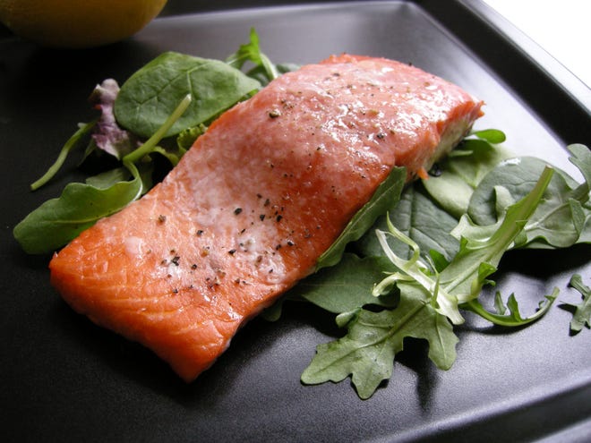 Salmon a l'Unilateral (Salmon cooked on one side)