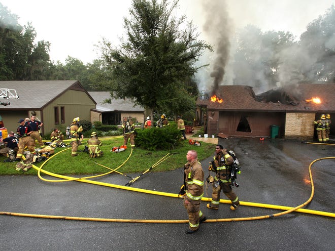 A fire damaged a pair of townhouses in northwest Gainesville on Wednesday afternoon. No injuries were reported.