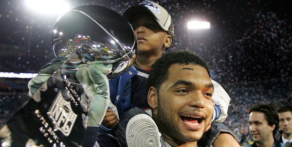 Richard Seymour, shown holding the Vince Lombardi Trophy after Super Bowl XXXIX, helped the Patriots win three titles and has recorded 39 career sacks. He goes from a team that has gone 77-19 the past six seasons to one that is an NFL-worst 24-72 over that span.