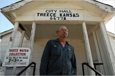 Mayor Bill Blunk, of Treece, Kan., is pressing for a federal buyout of the town.
