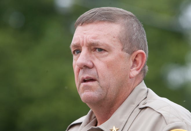 Logan County Sheriff Steve Nichols revealed Thursday that Raymond ?Rick? Gee, 46, his wife Ruth Gee, 39, and their children, Justina Constant, 16, Dillen Constant, 14, and Austin Gee, 11, all died of ?blunt force trauma, during a press conference held in Lincoln, Ill., Thursday, September, 24, 2009. Jusitn L. Fowler/The State Journal-Register