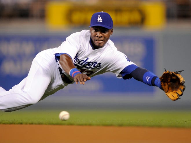 Los Angeles Dodgers second baseman Orlando Hudson, a Spartanburg Methodist College product, was honored Wednesday with an NL Gold Glove for fielding excellence.