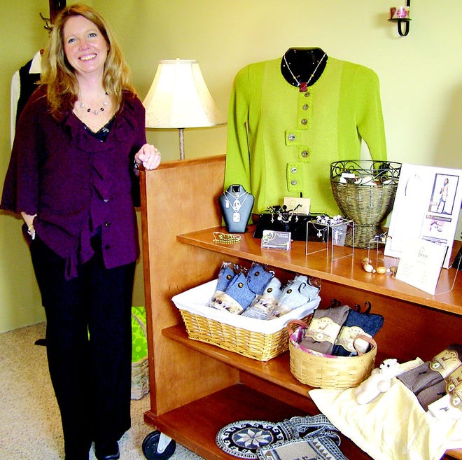 Jean Widder models clothing made from alpaca fiber. She and Sarah Donahoe have started a new business, Pacocha Fiber and Clothing Company, which features outfits and accessories for women, and some items for men and children. They also carry personal care items.