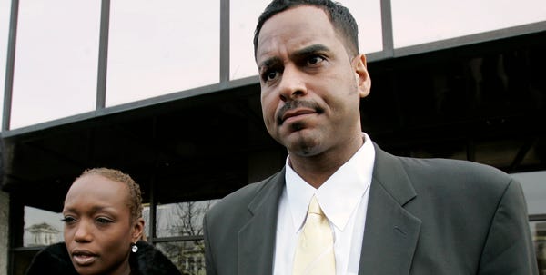 Former New Jersey Nets star Jayson Williams leaves Somerset County Courthouse after pleading guilty to manslaughter charges Monday.