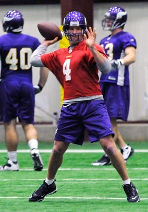 Vikings quarterback Brett Favre throws during a practice last week.