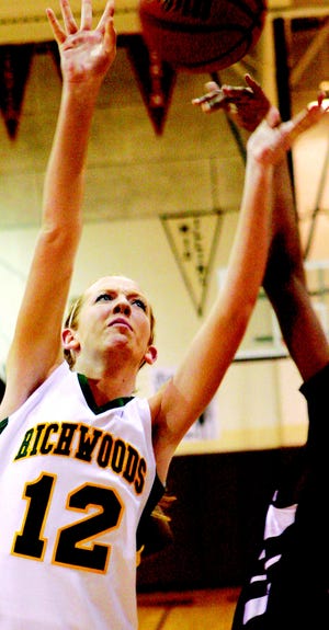 Richwoods junior Susan Lynd, who scored 25 points, was one of the bright spots in a shocking home loss to Manual Jan. 12