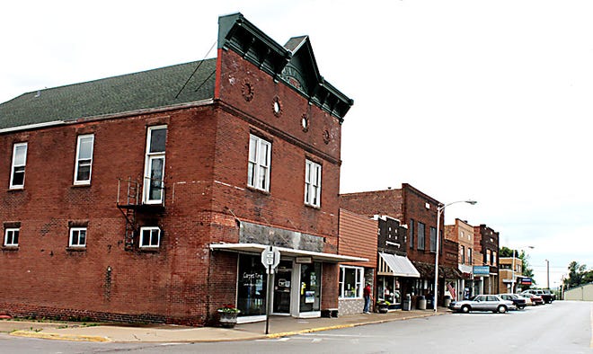 Fourth Street businesses, Orion